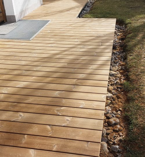 Holz-Terrasse